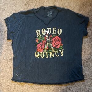 Rodeo Quincy Women's Black Graphic Short Sleeve Tee